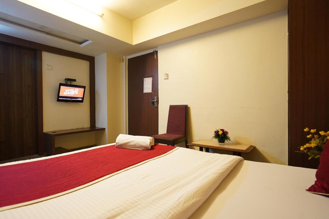 Hotel Jk Regency, Mumbai International Экстерьер фото